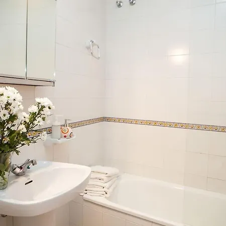 Cozy Apartment In The Center Of Séville Extérieur photo