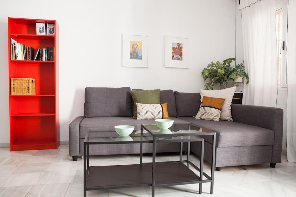 Cozy In The Center Of Appartement Séville